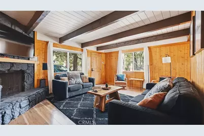 650 Santa Barbara, Sugarloaf, CA 92386 - Photo 14