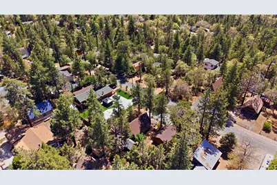650 Santa Barbara, Sugarloaf, CA 92386 - Photo 34