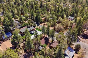 650 Santa Barbara, Sugarloaf, CA 92386 - Photo 34