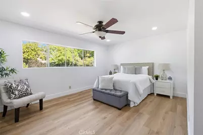 537 Redlands, Claremont, CA 91711 - Photo 36