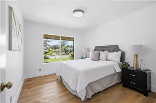 537 Redlands, Claremont, CA 91711 - Photo 34