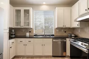 3319 E Chardonnay Ln, Orange, CA 92869 - Photo 14