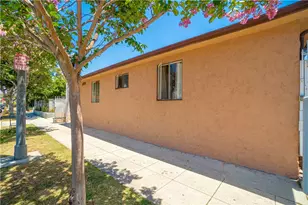 1876 Henderson Ave, Long Beach, CA 90806 - Photo 18
