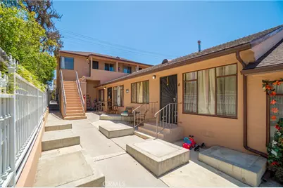 1876 Henderson Avenue, Long Beach, CA 90806 - Photo 2