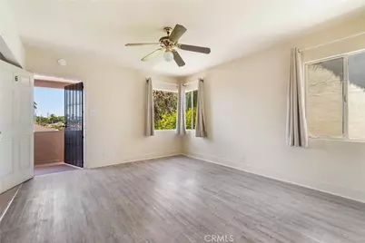 1876 Henderson Avenue, Long Beach, CA 90806 - Photo 10
