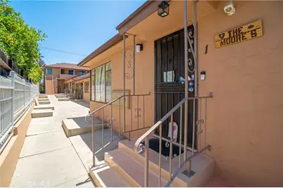 1876 Henderson Avenue, Long Beach, CA 90806 - Photo 4