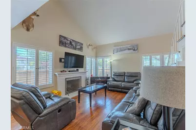 11389 Nayshon Court, Cypress, CA 90630 - Photo 8