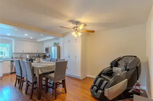 11389 Nayshon Ct, Cypress, CA 90630 - Photo 16