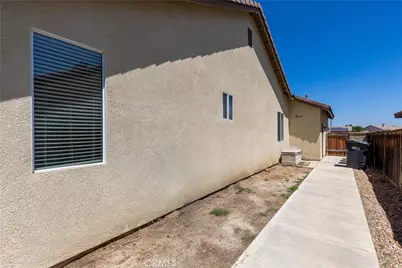 26329 Troy, Menifee, CA 92585 - Photo 34