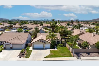 26329 Troy, Menifee, CA 92585 - Photo 38