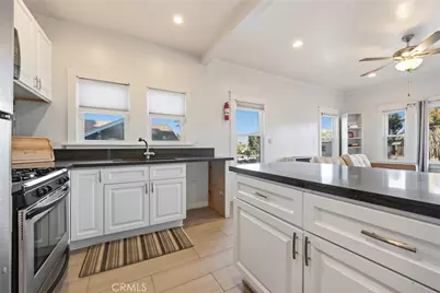325 E 14th, Long Beach, CA 90813 - Photo 12