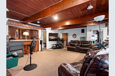 9281 Dorrington, Pacoima, CA 91331 - Photo 8