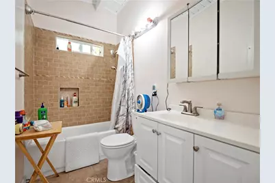 9281 Dorrington, Pacoima, CA 91331 - Photo 22