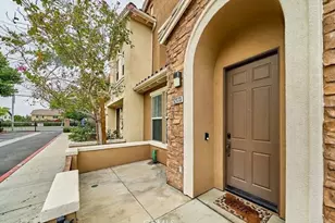 12573 Montaivo Ln, Eastvale, CA 91752 - Photo 2