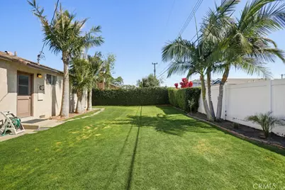 15852 Tullow, Huntington Beach, CA 92647 - Photo 28