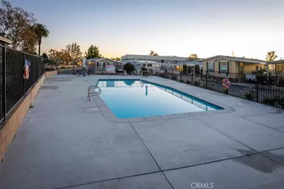 301 Foothill, Pomona, CA 91767 - Photo 28