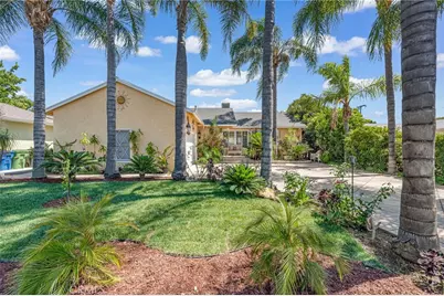 20608 Valerio, Winnetka, CA 91306 - Photo 4