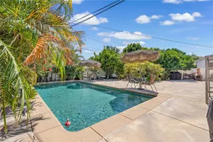 20608 Valerio, Winnetka, CA 91306 - Photo 32