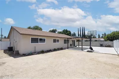 1625 Jason Court, Redlands, CA 92374 - Photo 18