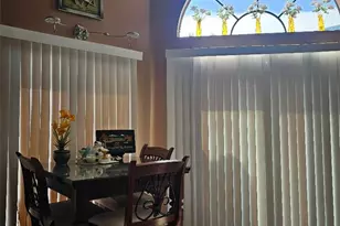 550 Orange Ave, Long Beach, CA 90802 - Photo 10