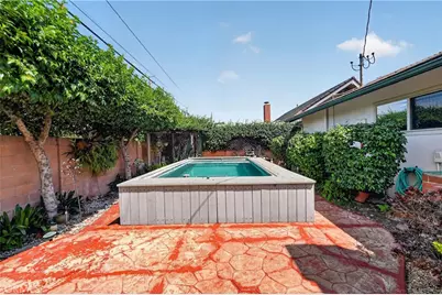 1288 Londonderry Street, Costa Mesa, CA 92626 - Photo 50