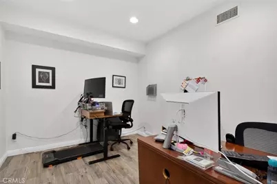 1535 E 17th Street E #110, Santa Ana, CA 92705 - Photo 6