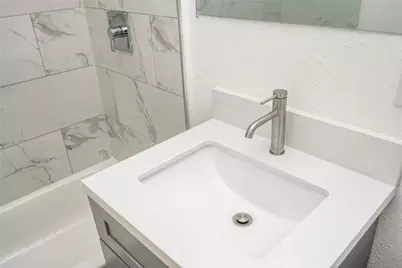 825 S Shelton Street, Santa Ana, CA 92703 - Photo 18