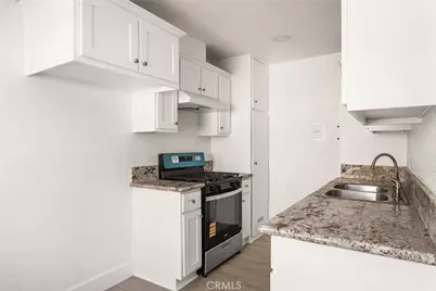 825 S Shelton Street, Santa Ana, CA 92703 - Photo 10