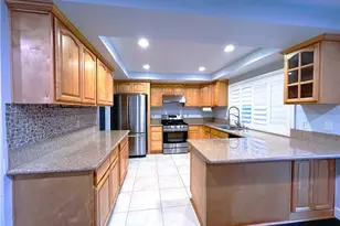 12 Colonial, Irvine, CA 92620 - Photo 4