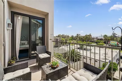 555 Maine Avenue #425, Long Beach, CA 90802 - Photo 26