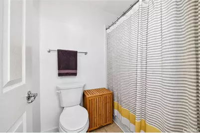 2930 Eagles Claw, Thousand Oaks, CA 91362 - Photo 38