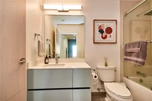 820 S Wilton Pl, Los Angeles, CA 90005 - Photo 32