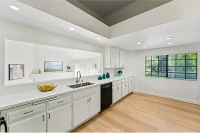 20095 Waterford Lane #101, Huntington Beach, CA 92646 - Photo 10