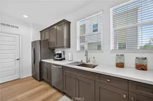 1016 E 4th, Santa Ana, CA 92701 - Photo 18