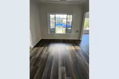 1835 W 82nd Street, Los Angeles, CA 90047 - Photo 4