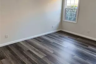 1835 W 82nd St, Los Angeles, CA 90047 - Photo 14