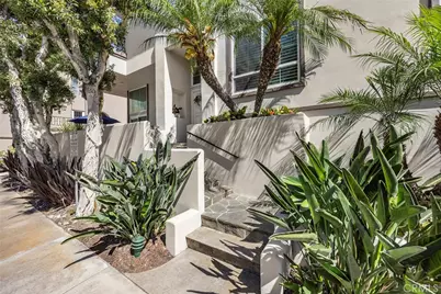 19256 Seabrook Lane, Huntington Beach, CA 92648 - Photo 4