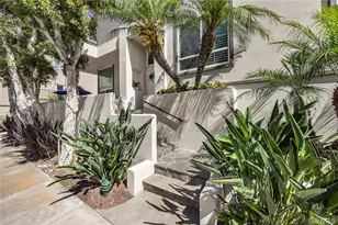 19256 Seabrook Lane, Huntington Beach, CA 92648 - Photo 4