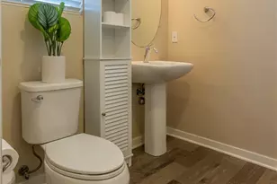 5786 Acacia Ln, Lakewood, CA 90712 - Photo 16