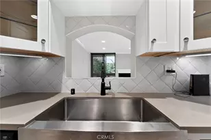 750 N Kings, West Hollywood, CA 90069 - Photo 24