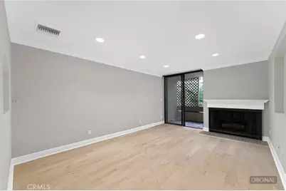 750 N Kings #114, West Hollywood, CA 90069 - Photo 12