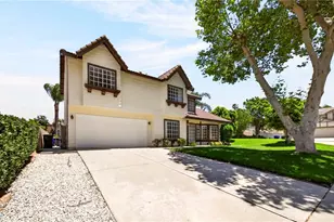 4886 Mount Rainier, Jurupa Valley, CA 92509 - Photo 26