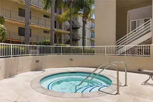 2604 E 20th St, Signal Hill, CA 90755 - Photo 32