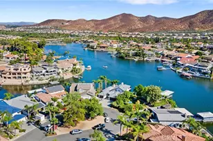 30310 White Wake, Canyon Lake, CA 92587 - Photo 24