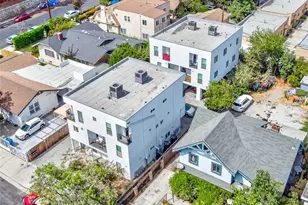 1869 W 24th St, Los Angeles, CA 90018 - Photo 4