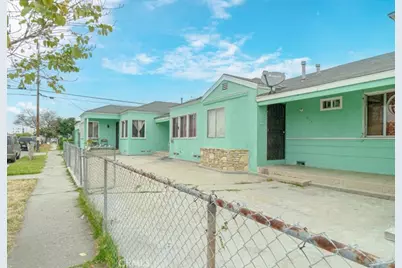 7527 S Hoover Street, Los Angeles, CA 90044 - Photo 4
