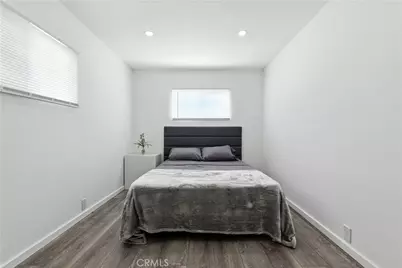 1900 W. Artesia Blvd #4, Torrance, CA 90504 - Photo 8