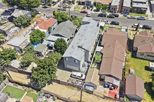 325 W 75th St, Los Angeles, CA 90003 - Photo 4