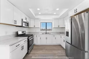 2559 E Ave J2, Lancaster, CA 93535 - Photo 8