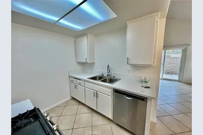 2321 Mount Humphries, Corona, CA 92879 - Photo 32